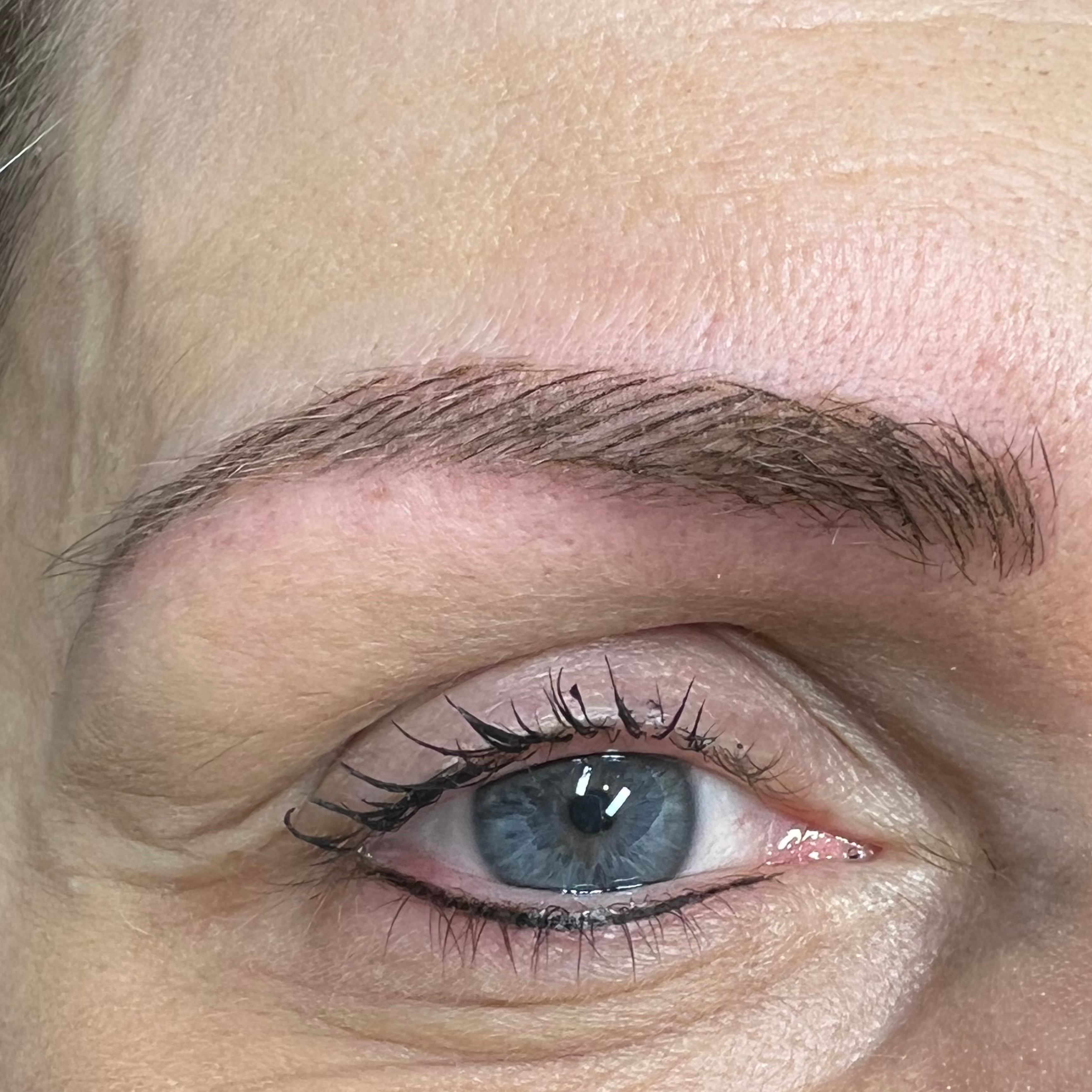 Microblading - Nach der Behandlung